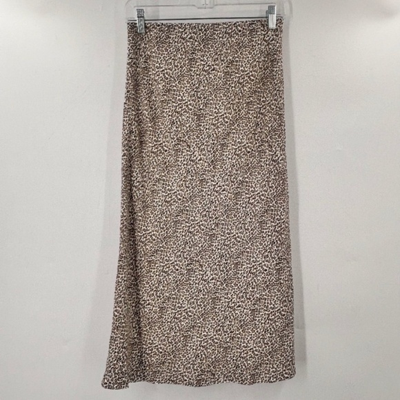 Jenni Kayne Brown Leopard Print Midi Skirt - Picture 6 of 6